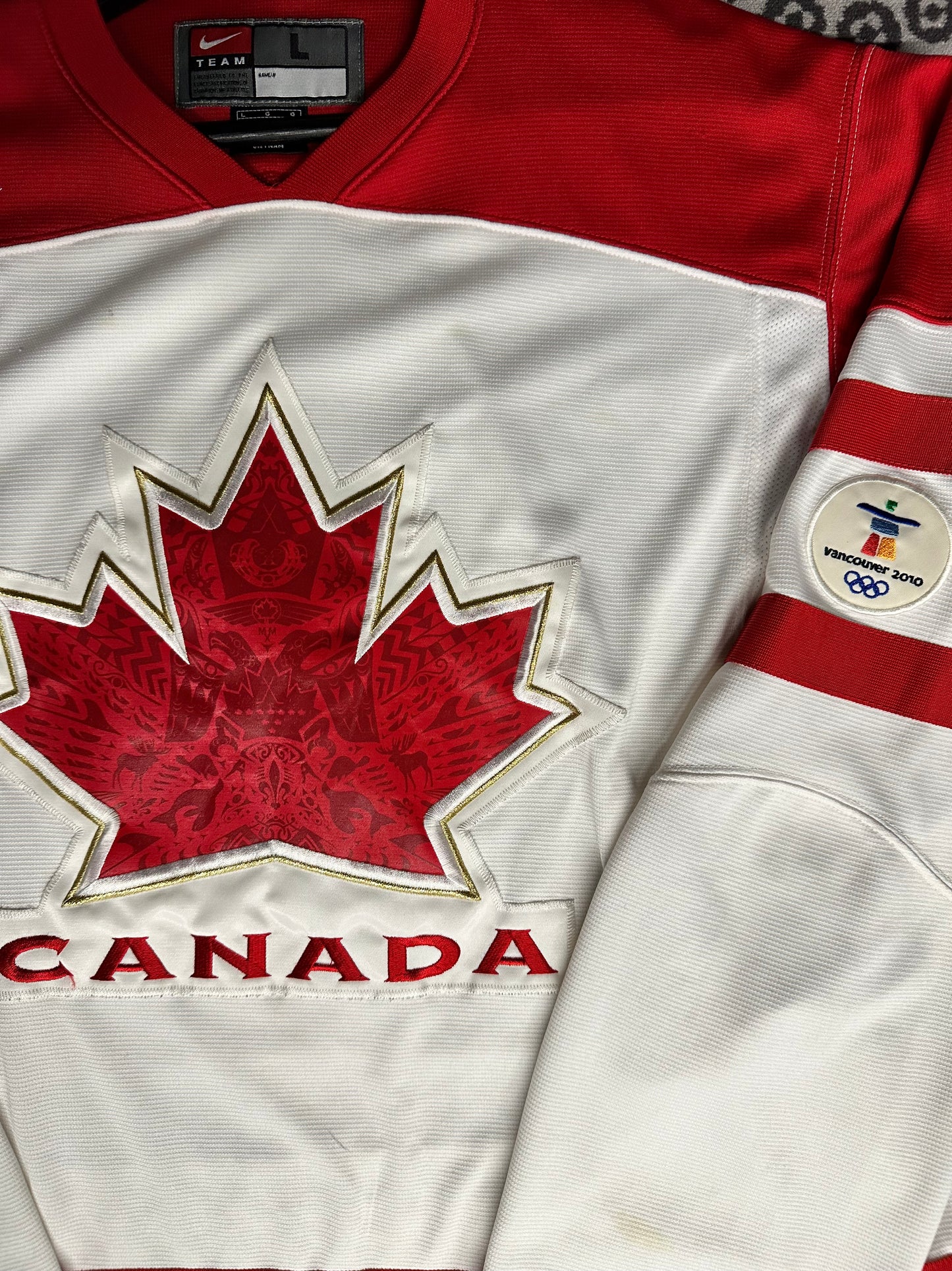 Nike Team Canada Vancouver 2010 Olympic Hockey Jersey