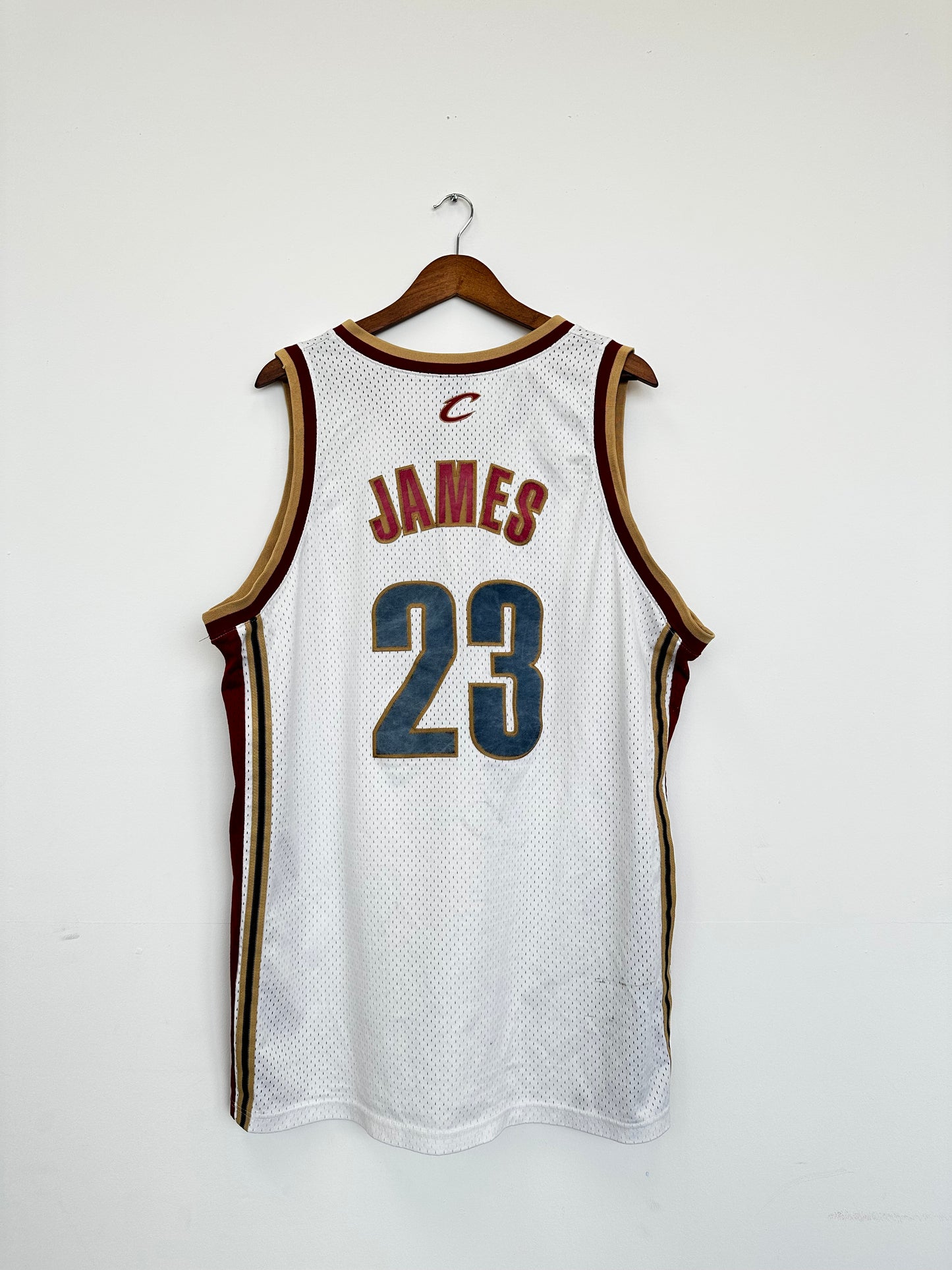 Vintage Lebron James Cavs Jersey