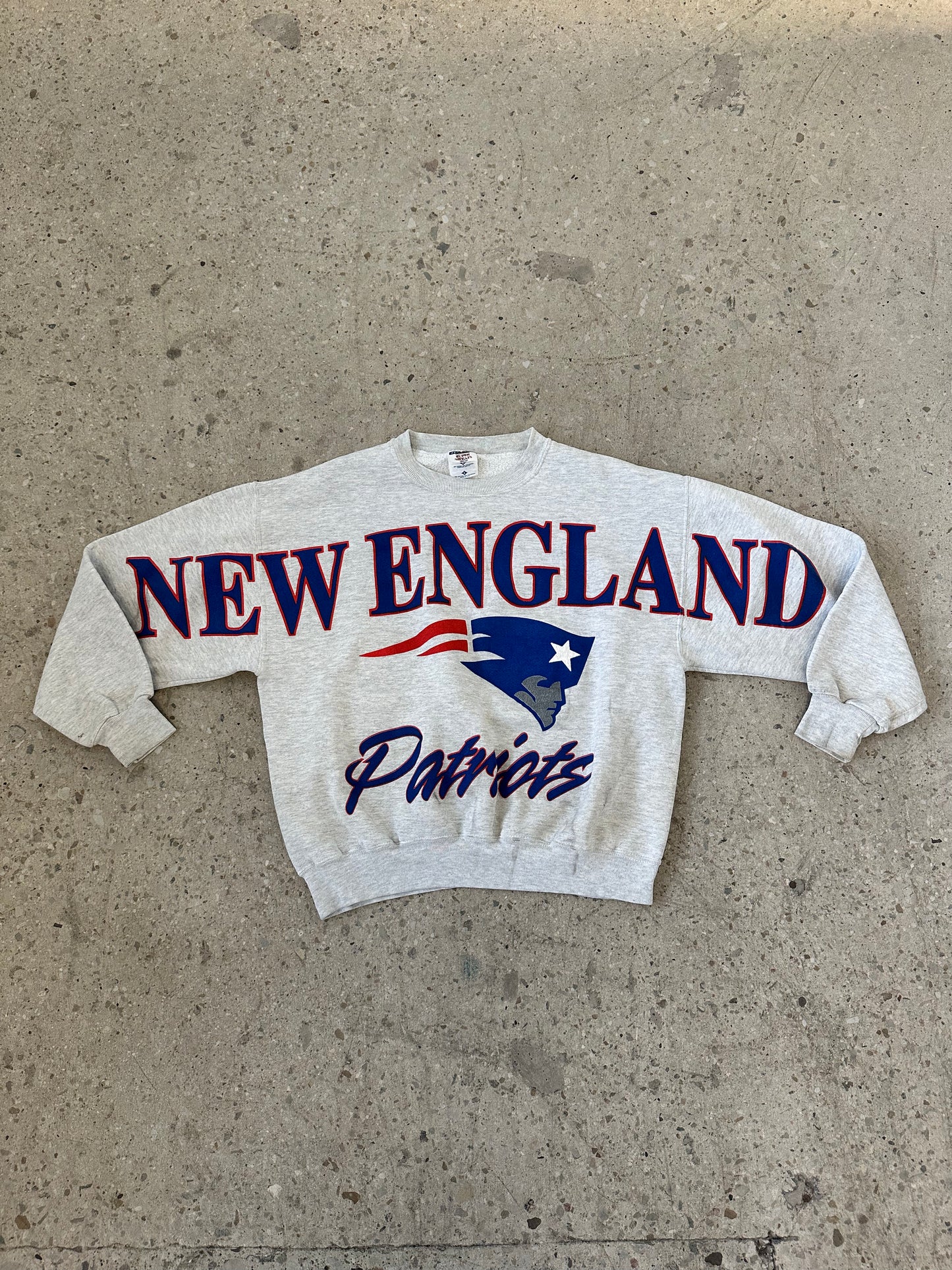 New England Patriots Graphic Crewneck