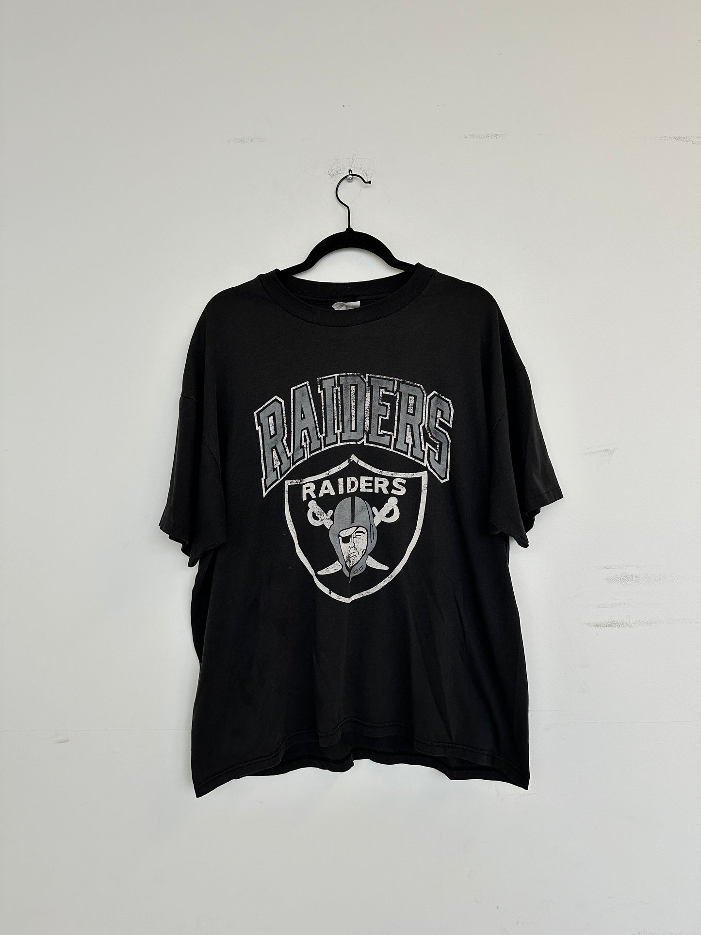 Oakland Raiders Graphic Tee